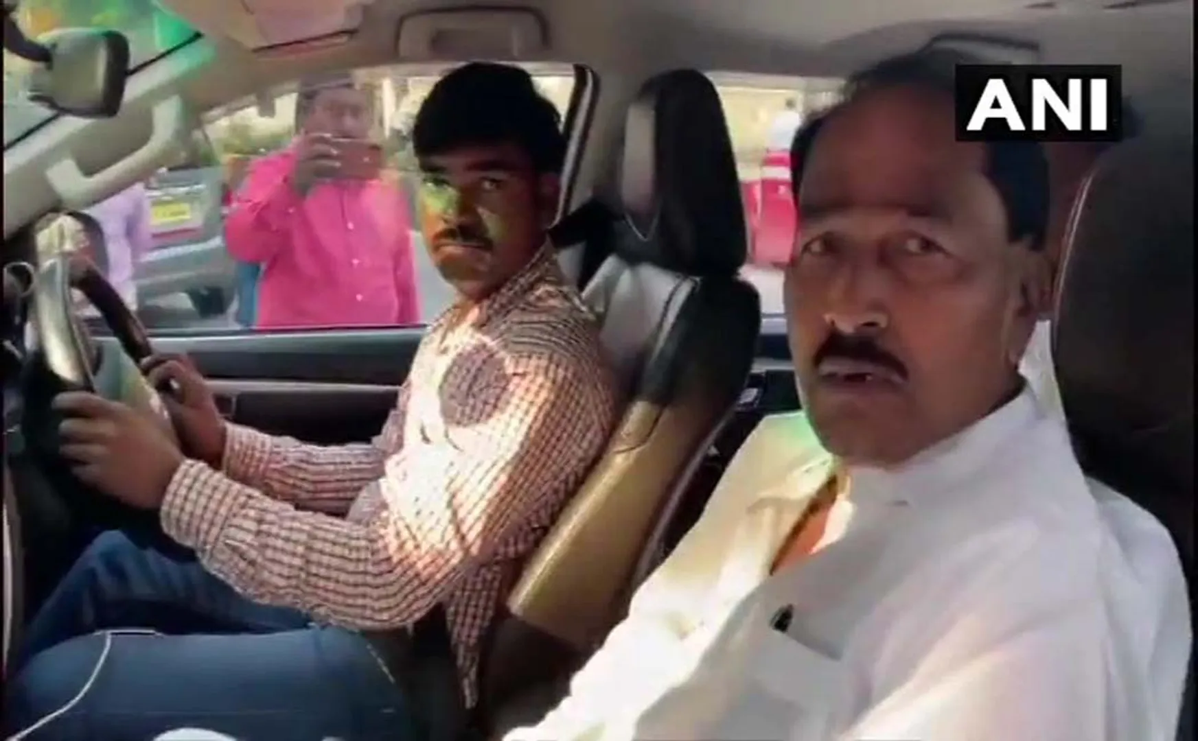 maharashtra state nationalist congress party leader sharad bawar meet with bjp mp